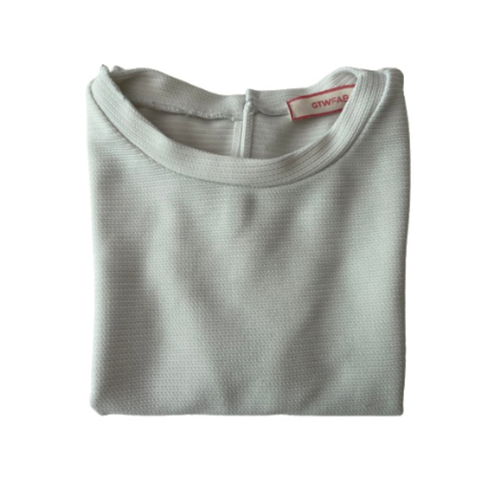 NWT GTW Fab White Top